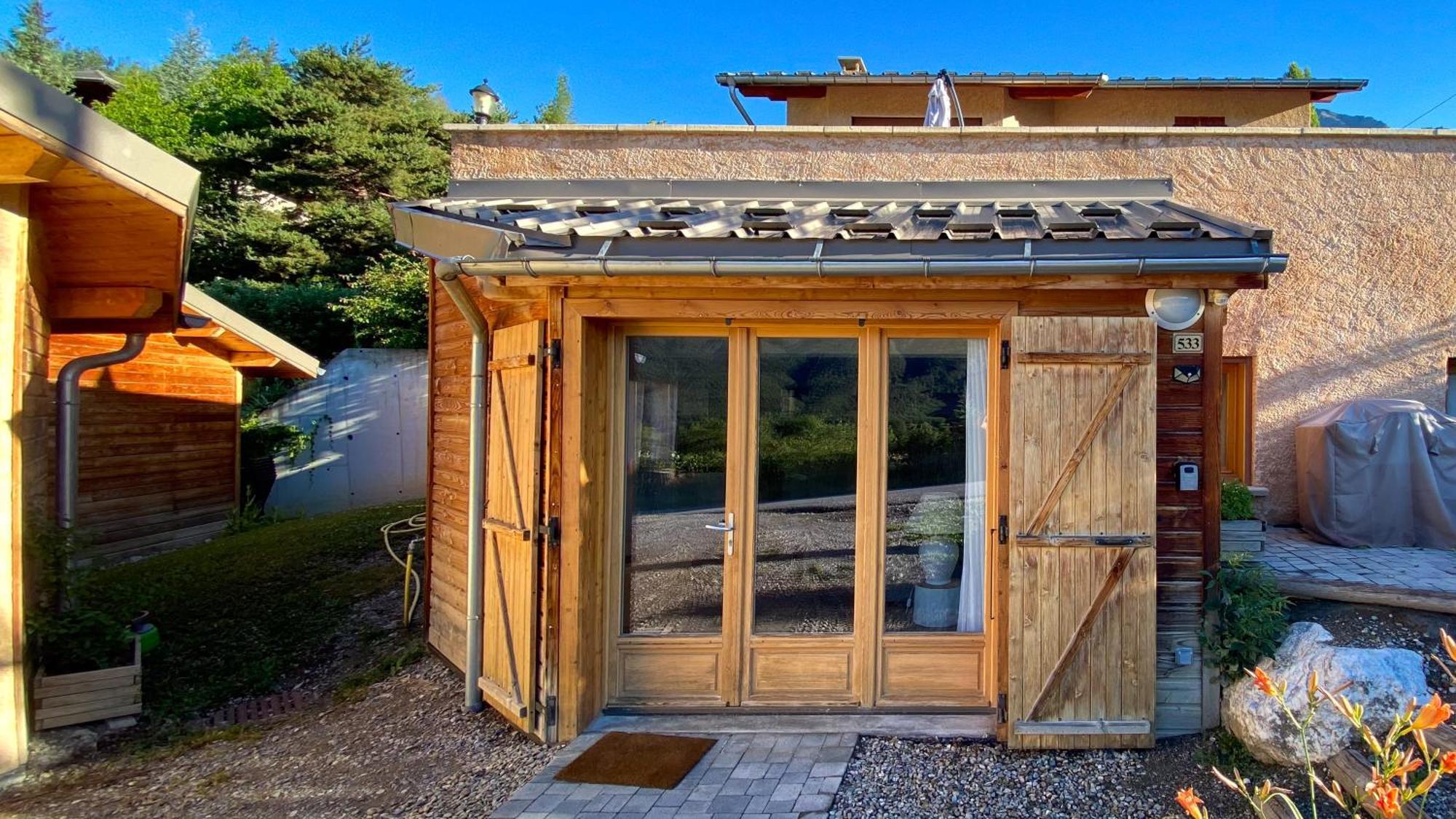 L'Intermede & En Toute Amitie - Les Gites De L'Argile Faucon-de-Barcelonnette Экстерьер фото