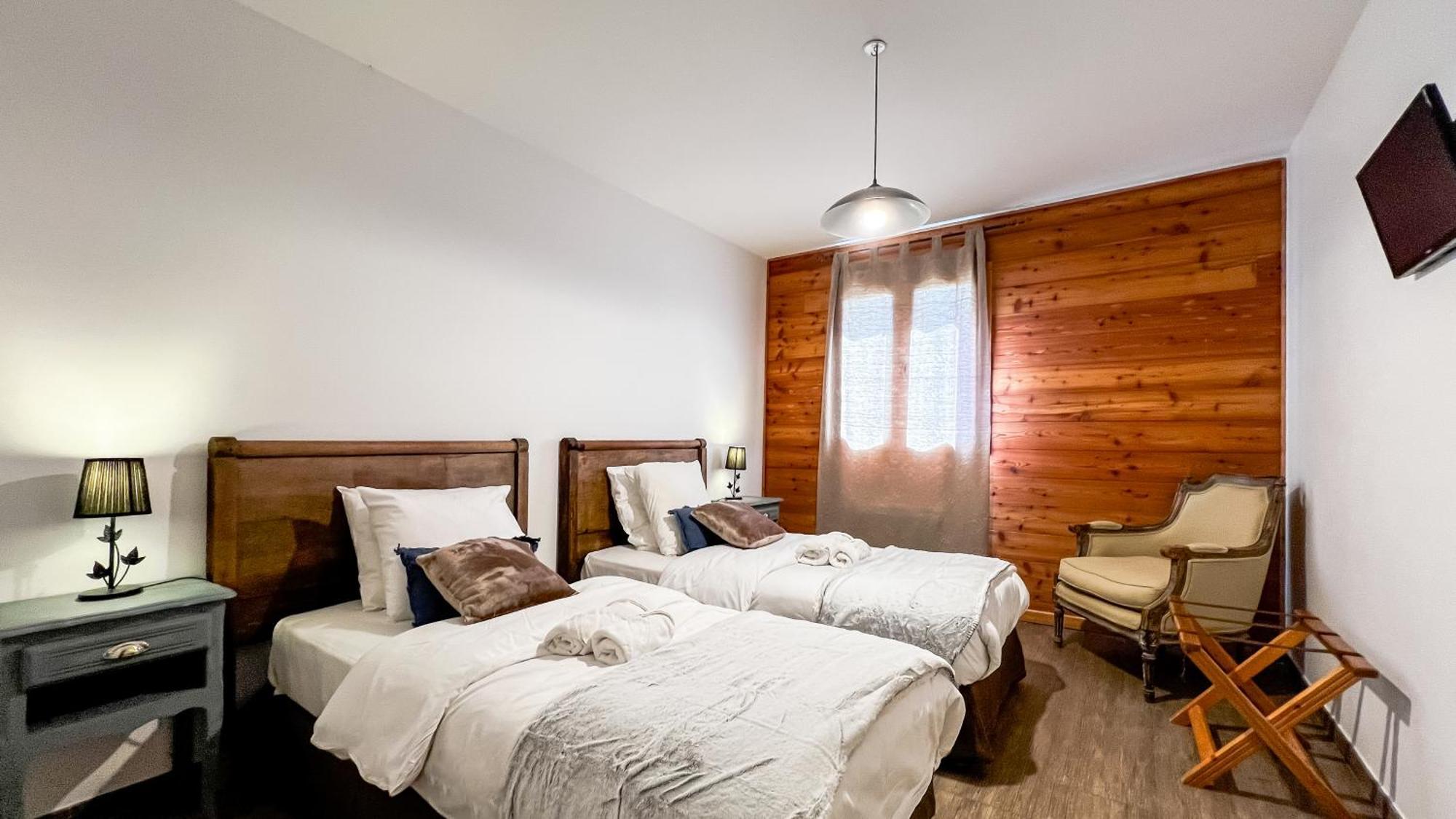 L'Intermede & En Toute Amitie - Les Gites De L'Argile Faucon-de-Barcelonnette Экстерьер фото