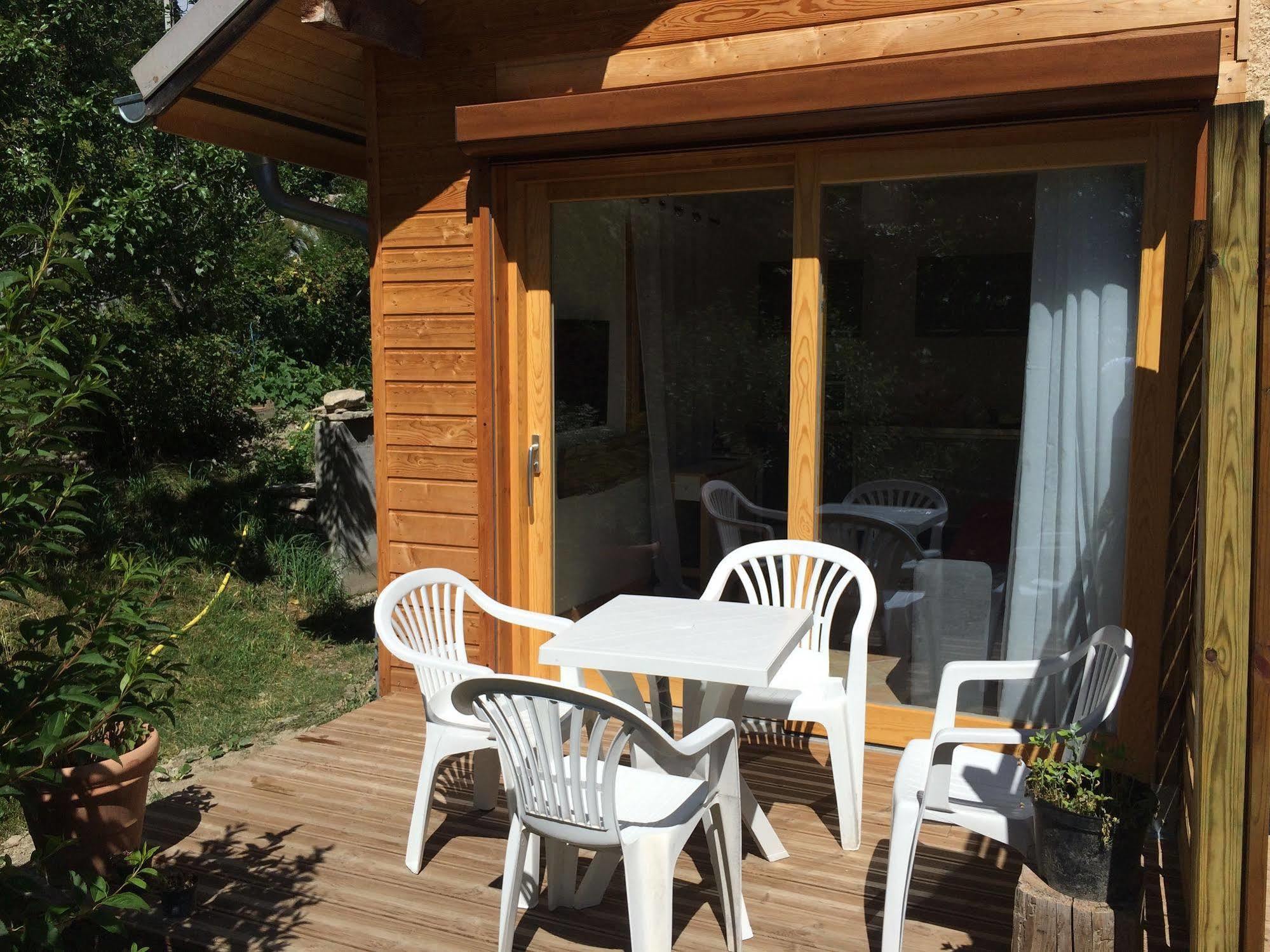 L'Intermede & En Toute Amitie - Les Gites De L'Argile Faucon-de-Barcelonnette Экстерьер фото